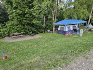 Combined site 15/16 Fancy Gap Cabins and Campground