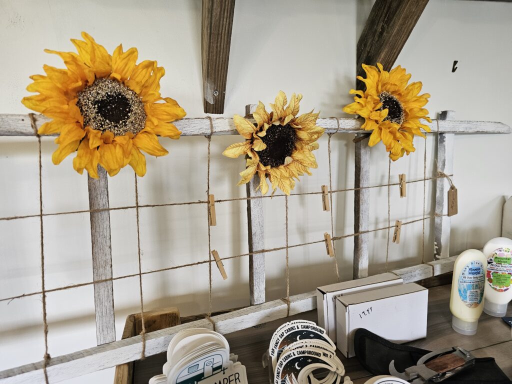 Message ladder Fancy Gap Cabins and Campground