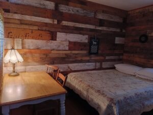 Cabin 6 interior Fancy Gap Cabins and Campground