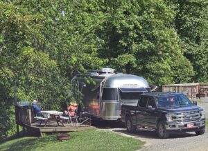RV 13 Fancy Gap Cabins and Campground